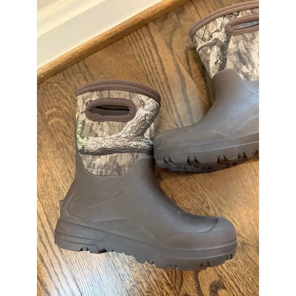 BOG Kids YORK SEAMLESS MOSSY OAK - COUNTRY ROOTS All Weather Boots Sz 12 $85